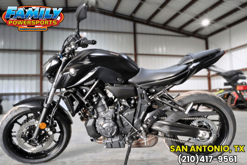 2024 YAMAHA MT07 MATTE RAVEN BLACK in a MATTE RAVEN BLACK exterior color. Family PowerSports (877) 886-1997 familypowersports.com 
