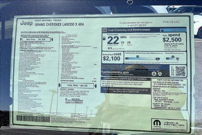 New 2027 Jeep Grand Cherokee Laredo X 4x4Image 15