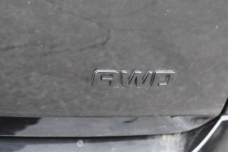 Used 2023 Chevrolet Traverse PremierImage 19