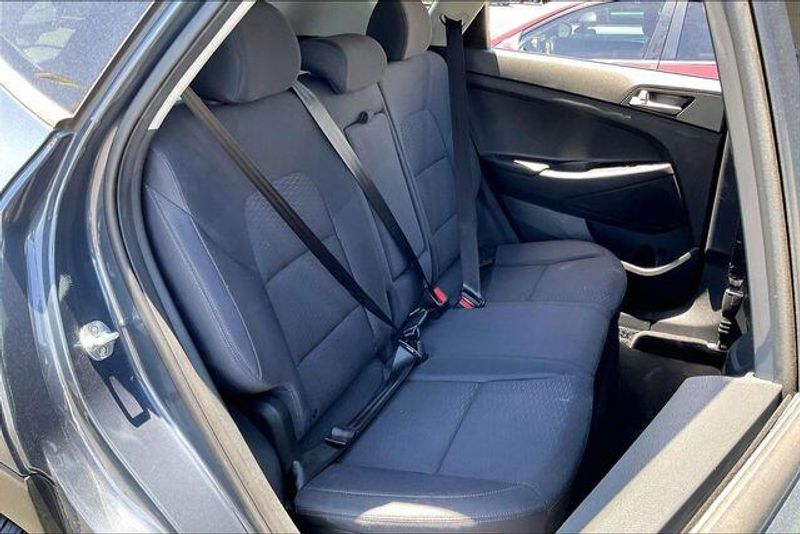 Used 2021 Hyundai Tucson SEImage 26