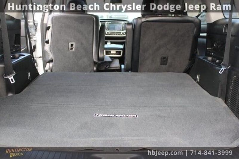 2016 Toyota Highlander LimitedImage 41