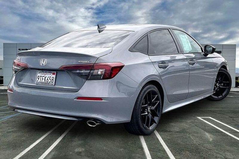 Used 2025 Honda Civic Sedan SportImage 13