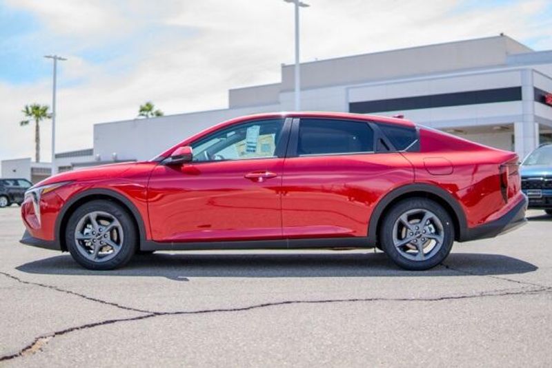 2025 Kia K4 LXSImage 4