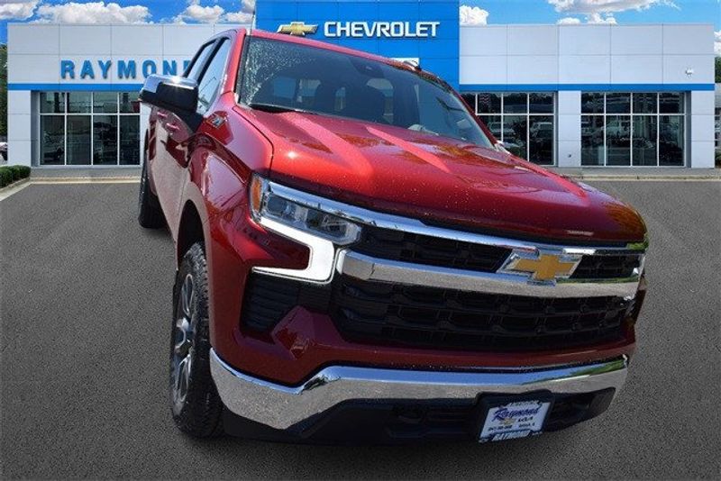 2024 Chevrolet Silverado 1500 LTImage 11