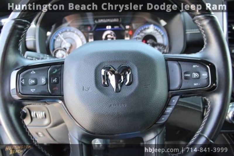 2022 RAM 1500 LimitedImage 25