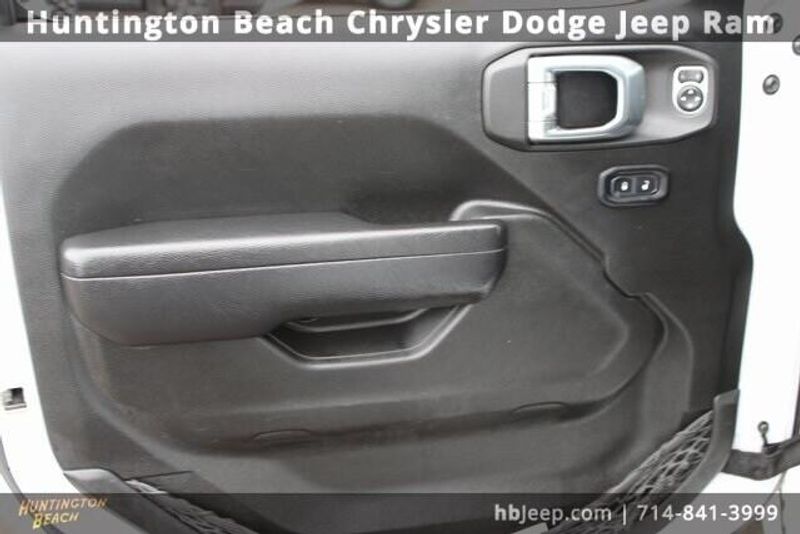 2022 Jeep Wrangler Unlimited Sport SImage 12