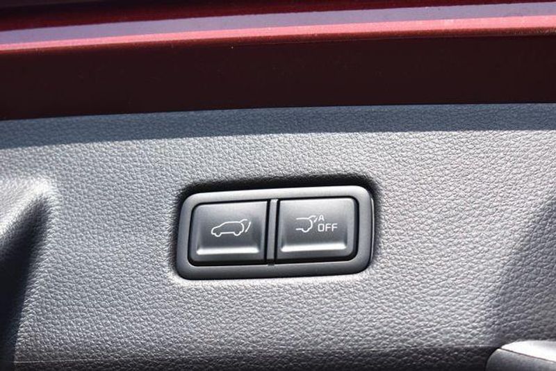 New 2026 Kia Carnival Hybrid EXImage 19