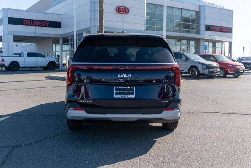 New 2026 Kia Carnival Hybrid LXSImage 6