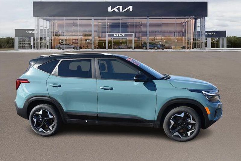 New 2026 Kia Seltos SImage 2
