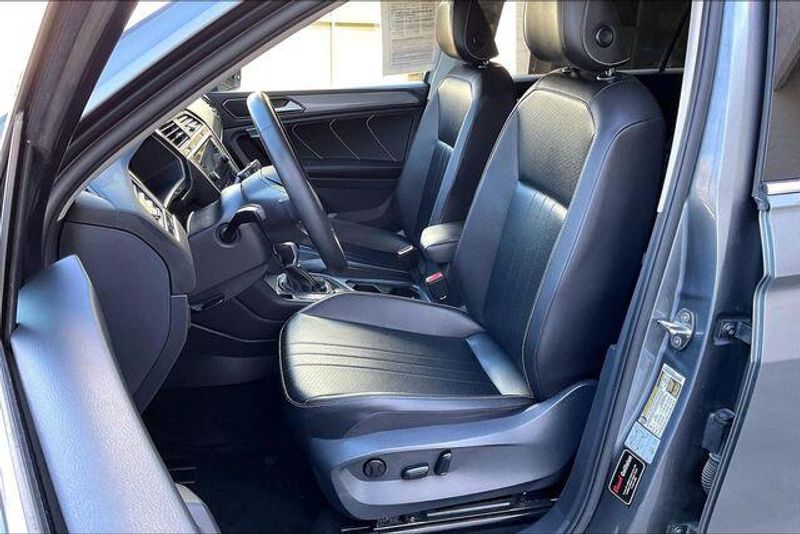 Used 2022 Volkswagen Tiguan 2.0T SEImage 24