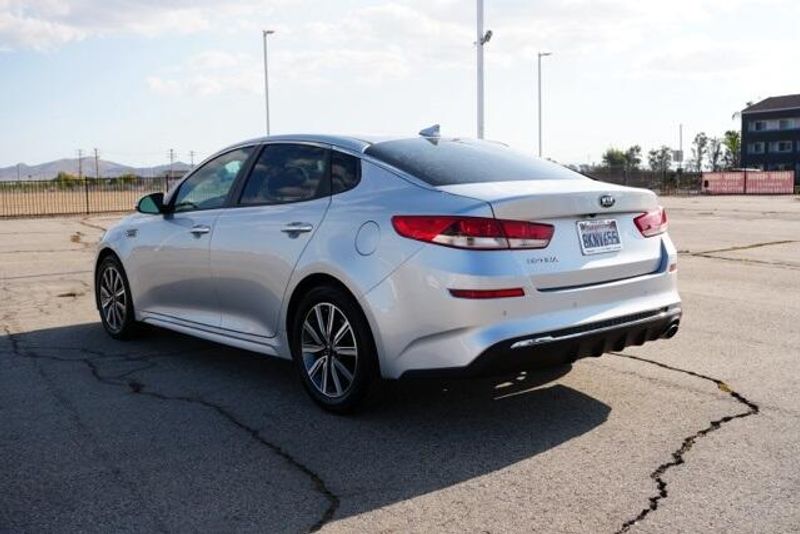 Used 2019 Kia Optima LXImage 5