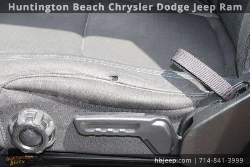 2021 Jeep Wrangler Unlimited IslanderImage 35