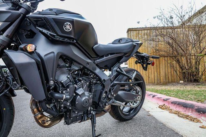 NEW 2026 YAMAHA MT09 Image 9
