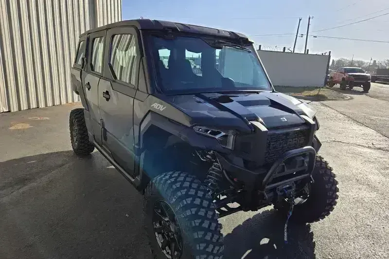 2025 POLARIS XPEDITION ADV 5 NORTHSTAR MATTE SUPER GRAPHITE 