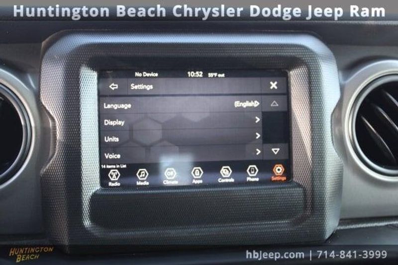 2022 Jeep Wrangler Unlimited WillysImage 23