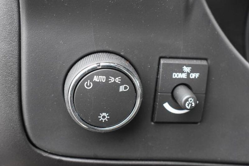 New 2025 Chevrolet Express 3500 Work VanImage 23