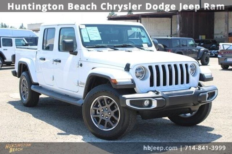 2022 Jeep Gladiator OverlandImage 1