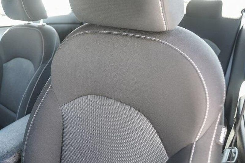 2022 Kia Forte LXSImage 25