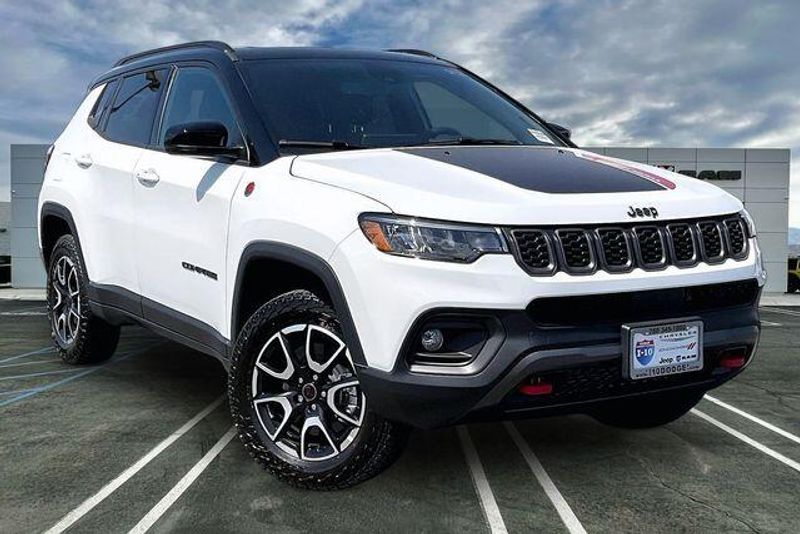 New 2026 Jeep Compass Trailhawk 4x4Image 14