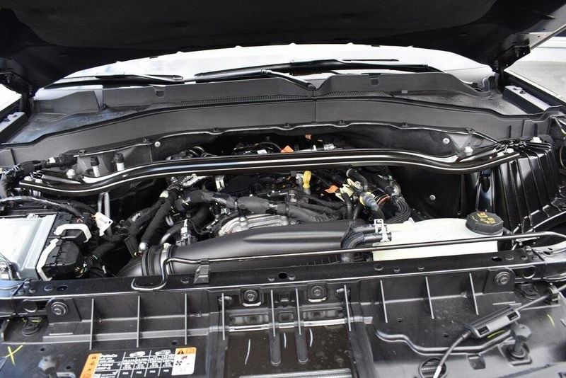 2025 Ford Explorer ST-LineImage 23