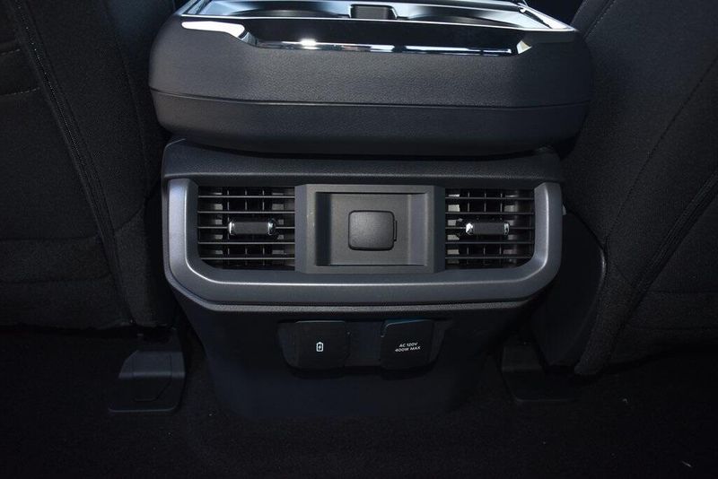 New 2025 Ford F-150 XLTImage 12