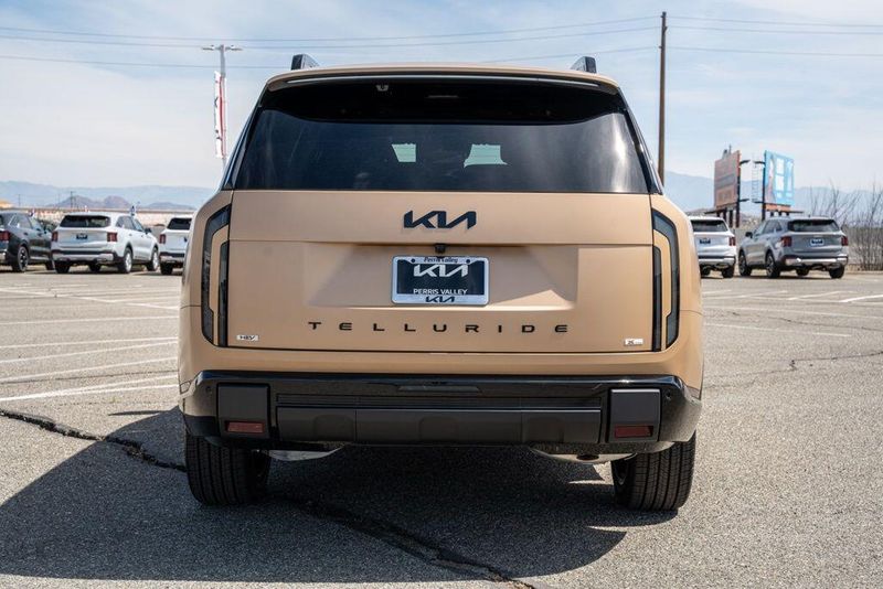 New 2027 Kia Telluride Hybrid X-Line SX PrestigeImage 6