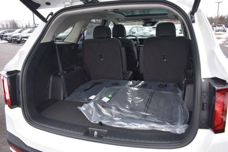 New 2026 Kia Sorento Hybrid EXImage 20