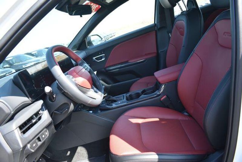 New 2026 Kia K4 GT-LineImage 24