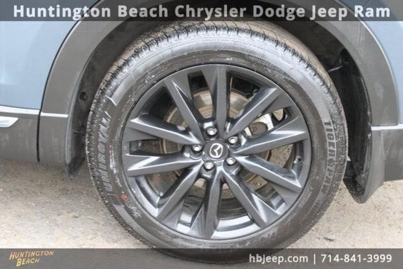2023 Mazda CX-9 Carbon EditionImage 8