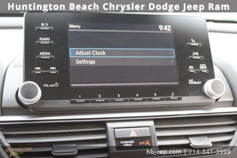 2018 Honda Accord LXImage 23