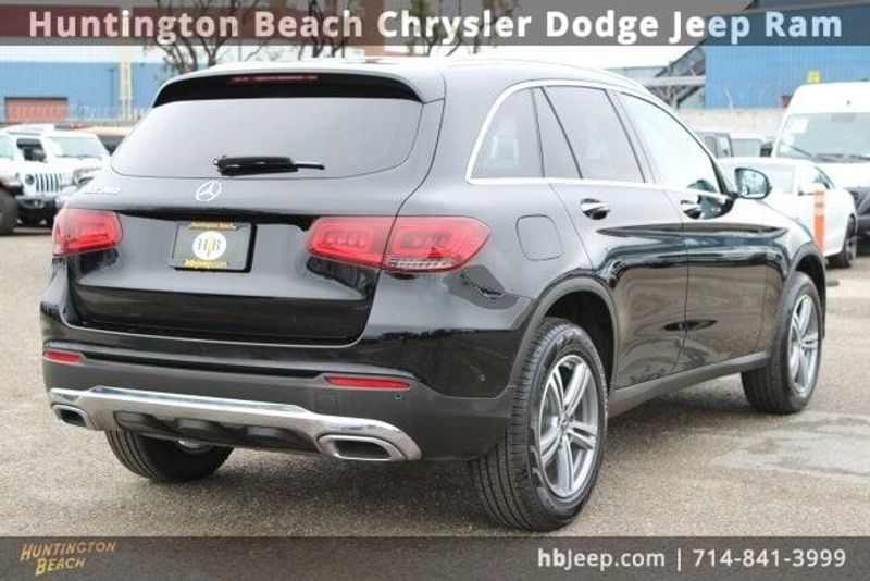 2022 Mercedes-Benz GLC 300Image 5