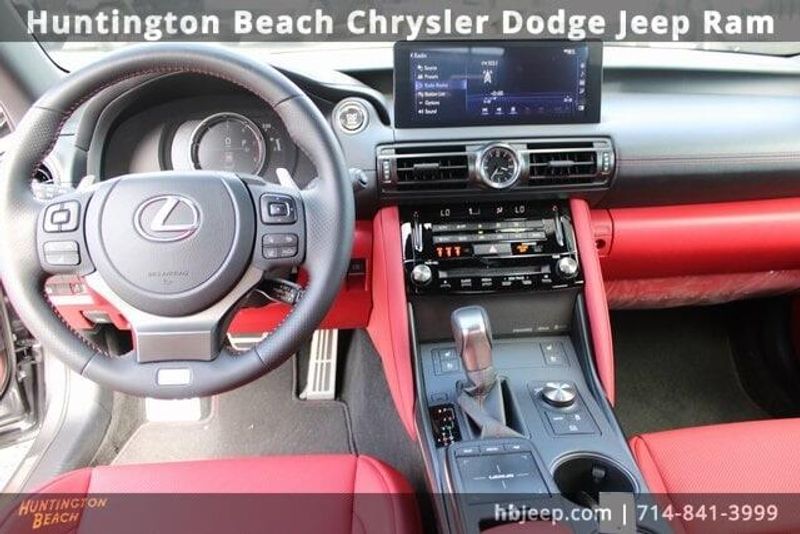 2025 Lexus IS 350 F SportImage 13
