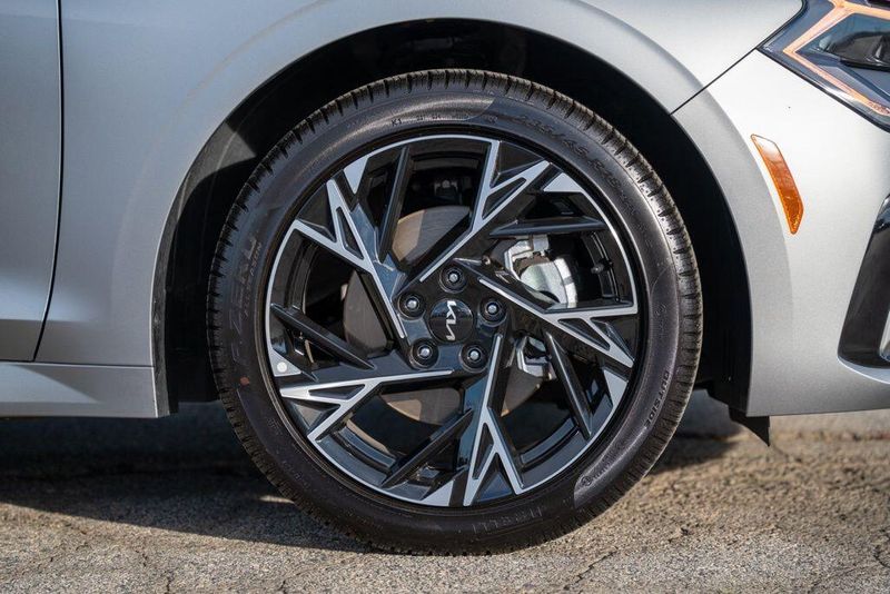 Used 2026 Kia K5 GT-LineImage 9