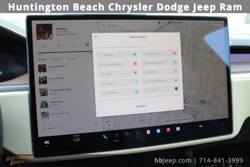 2023 Tesla Model S BaseImage 22