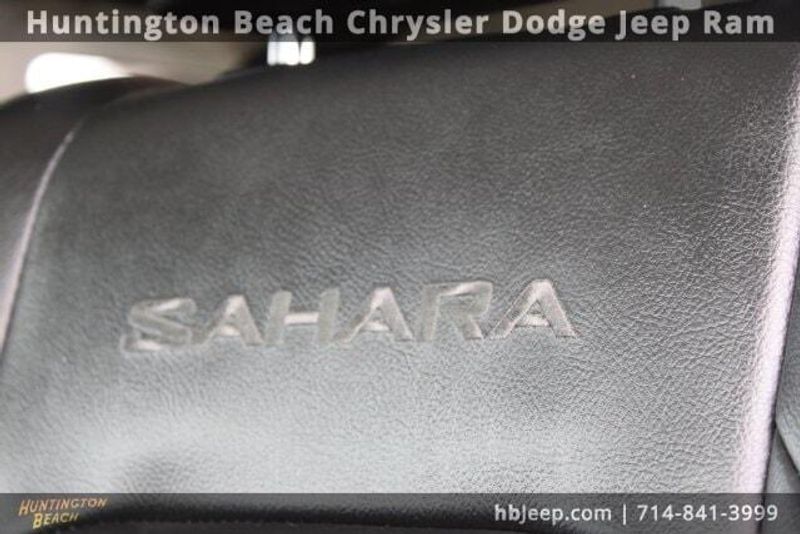 2022 Jeep Wrangler Unlimited Sahara 4xeImage 38