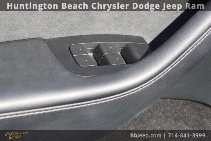 2023 Tesla Model Y Long RangeImage 11
