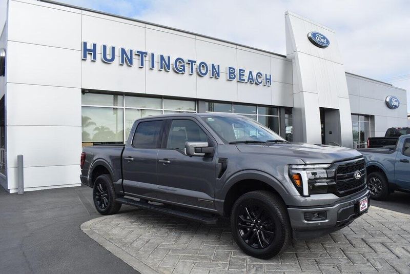 2025 Ford F-150 LariatImage 1