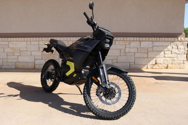 2025 CAN-AM ORIGIN CARBON BLACK 