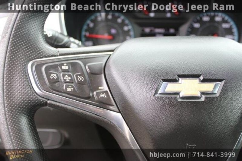 2021 Chevrolet Equinox LSImage 18