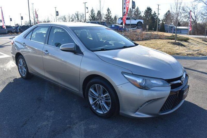 Used 2015 Toyota Camry LEImage 10