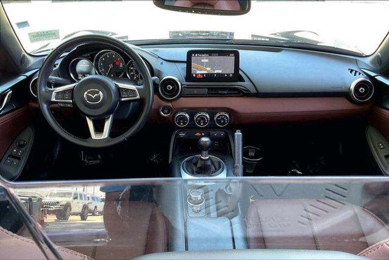 Used 2019 Mazda MX-5 Miata RF Grand TouringImage 15