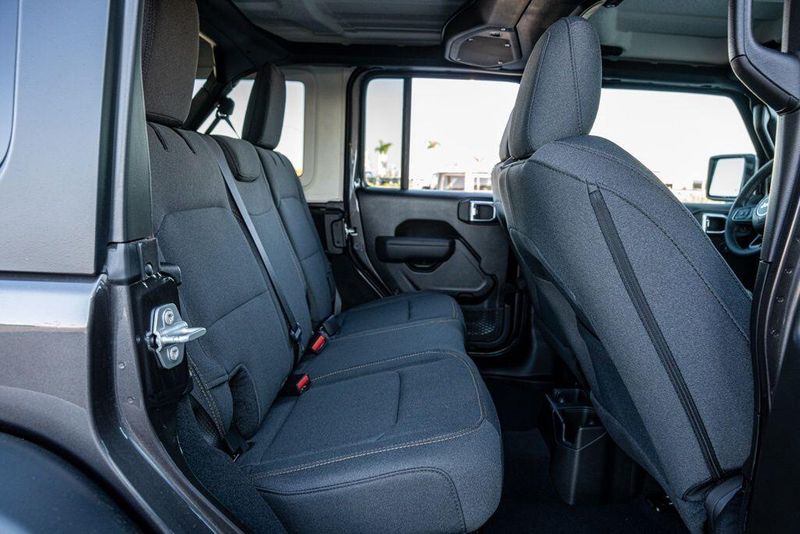 New 2026 Jeep Wrangler Sport SImage 14