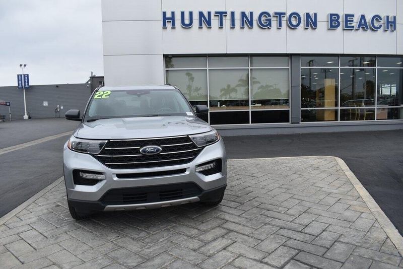 Used 2022 Ford Explorer XLTImage 22