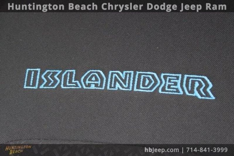 2021 Jeep Wrangler Unlimited IslanderImage 32