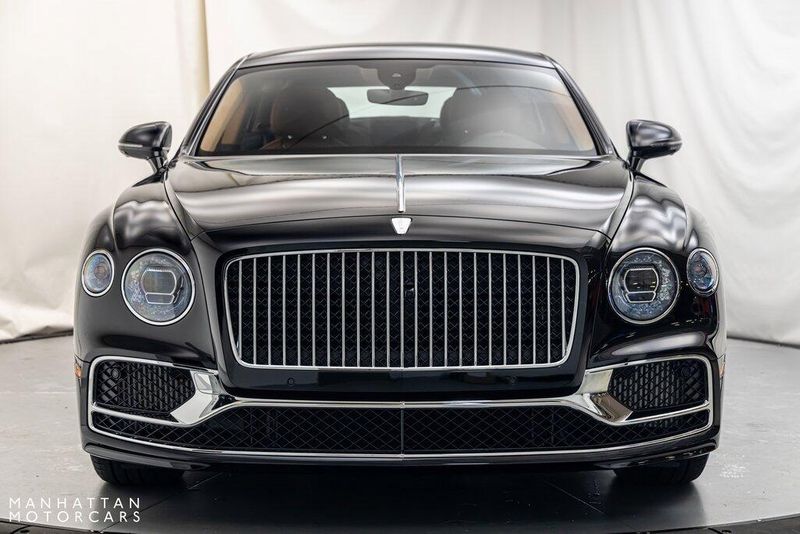 2024 Bentley Flying Spur V8Image 8