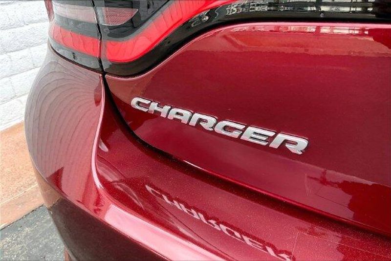 Used 2023 Dodge Charger SXTImage 7