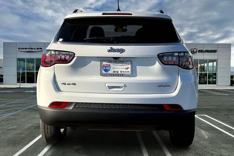 New 2026 Jeep Compass Latitude 4x4Image 3