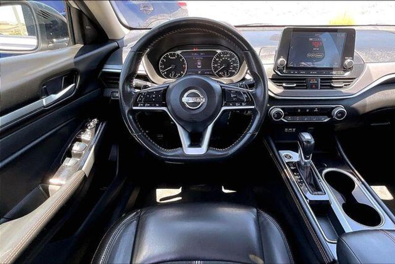 Used 2024 Nissan Altima 2.5 SRImage 4