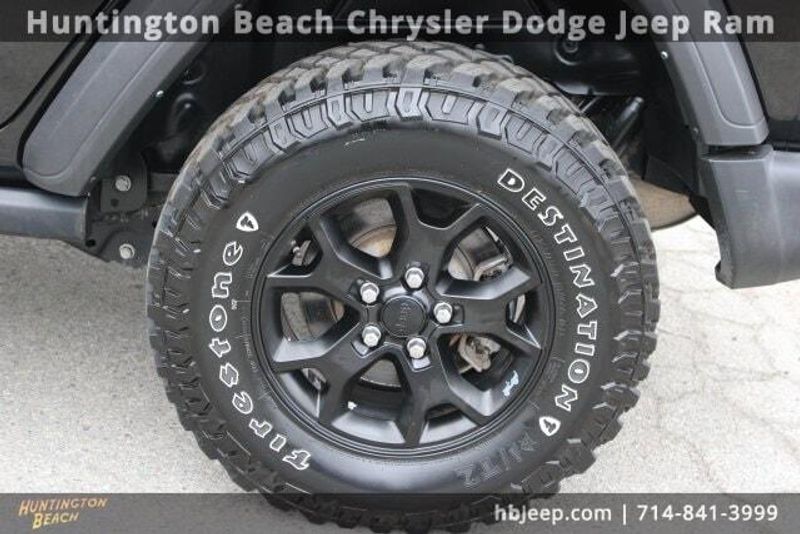 2021 Jeep Wrangler Unlimited WillysImage 6