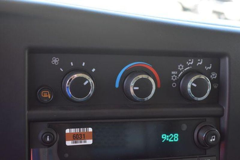 New 2025 Chevrolet Express 2500 Work VanImage 25